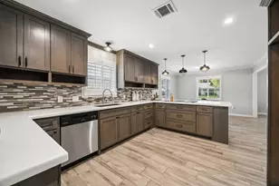 11007 Cranbrook Rd, Houston, TX 77042 - Photo 12
