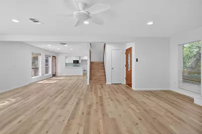3810 Glenwood Springs Dr, Kingwood, TX 77345 - Photo 8