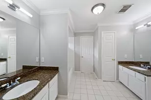 12018 McKinney Falls Ln, Sugar Land, TX 77498 - Photo 36