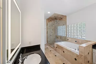 12018 McKinney Falls Lane, Sugar Land, TX 77498 - Photo 24