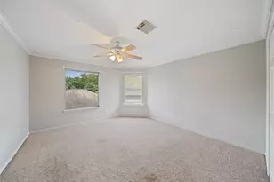 12018 McKinney Falls Ln, Sugar Land, TX 77498 - Photo 32