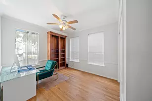 12018 McKinney Falls Ln, Sugar Land, TX 77498 - Photo 6