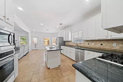 12018 McKinney Falls Lane, Sugar Land, TX 77498 - Photo 12