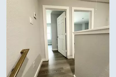 8215 Crestview Drive, Houston, TX 77028 - Photo 12