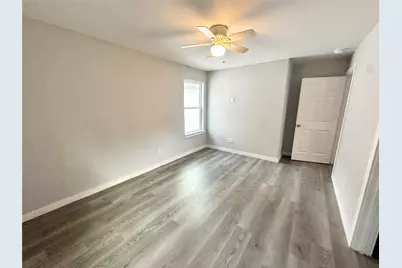 8215 Crestview Drive, Houston, TX 77028 - Photo 16