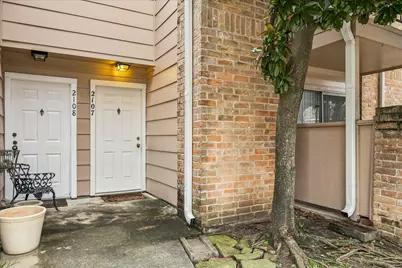 2800 Jeanetta Street #2107, Houston, TX 77063 - Photo 2