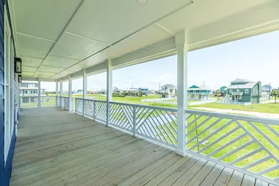 18821 Warrior Road, Galveston, TX 77554 - Photo 4