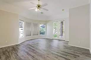1515 Orchard Park Dr, Houston, TX 77077 - Photo 10