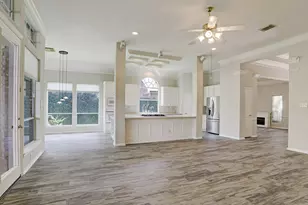 1515 Orchard Park Dr, Houston, TX 77077 - Photo 6