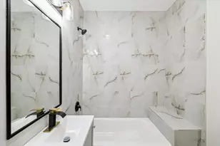 8130 Sunbury St, Houston, TX 77028 - Photo 8