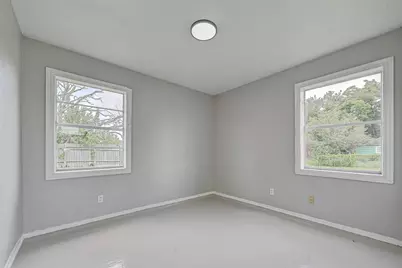 9709 Fairland Drive, Houston, TX 77051 - Photo 6