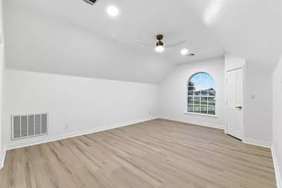 8001 Hills Parkway, Montgomery, TX 77316 - Photo 30