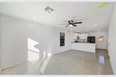 545 Delmar Street #102, San Antonio, TX 78210 - Photo 6