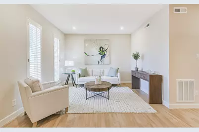 1300 Augusta Drive #24, Houston, TX 77057 - Photo 1