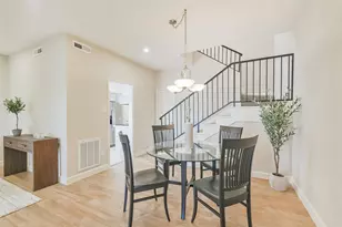 1300 Augusta Dr, Houston, TX 77057 - Photo 16