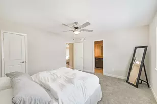 1300 Augusta Dr, Houston, TX 77057 - Photo 28