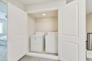 1300 Augusta Dr, Houston, TX 77057 - Photo 32