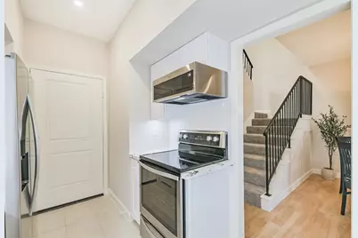 1300 Augusta Drive #24, Houston, TX 77057 - Photo 12