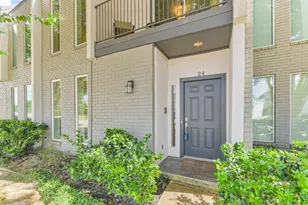 1300 Augusta Dr, Houston, TX 77057 - Photo 4