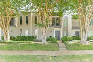 1300 Augusta Dr, Houston, TX 77057 - Photo 2