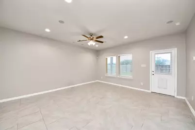 5646 Pleasant Falls Drive, Richmond, TX 77407 - Photo 18