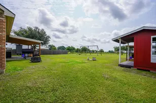 5942 Wildflower Rd, Sealy, TX 77474 - Photo 28