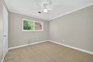 3019 Jenny Dr, Sugar Land, TX 77479 - Photo 16