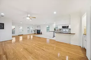 1526 Bay Meadows Dr, Galveston, TX 77554 - Photo 8