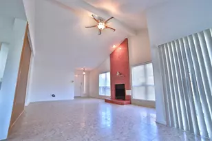 6855 Caddo Lake Ln, Houston, TX 77083 - Photo 8