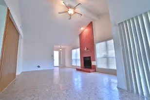 6855 Caddo Lake Ln, Houston, TX 77083 - Photo 6