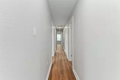 8617 Clarington Street, Houston, TX 77016 - Photo 12