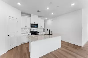 15806 Narrow Leaf Ln, Montgomery, TX 77316 - Photo 16