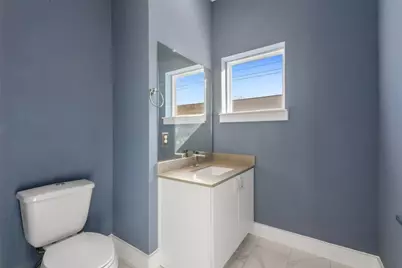 6106 Clarkson Lane #D, Houston, TX 77055 - Photo 14