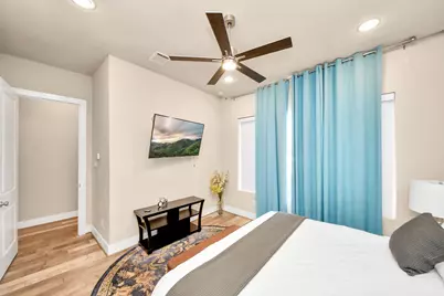 5922 Val Verde Street, Houston, TX 77057 - Photo 24