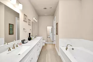 5922 Val Verde St, Houston, TX 77057 - Photo 34