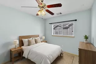 313 Hogan St, Houston, TX 77009 - Photo 12