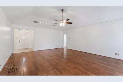 17623 Kings Court, Cypress, TX 77429 - Photo 12