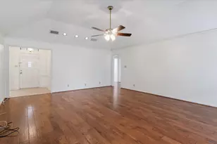 17623 Kings Ct, Cypress, TX 77429 - Photo 12