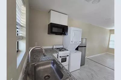 8703 Berndale Street #1, Houston, TX 77029 - Photo 8
