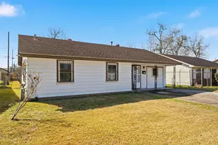 3106 Madeley St, Houston, TX 77093 - Photo 2