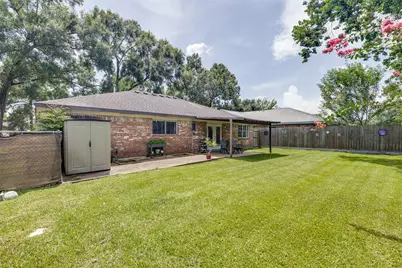 16131 White Star Drive, Houston, TX 77062 - Photo 22