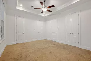 2623 Shady Woods Ln, Houston, TX 77008 - Photo 24