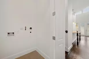 2623 Shady Woods Ln, Houston, TX 77008 - Photo 30