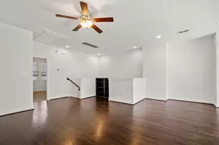 2623 Shady Woods Ln, Houston, TX 77008 - Photo 32