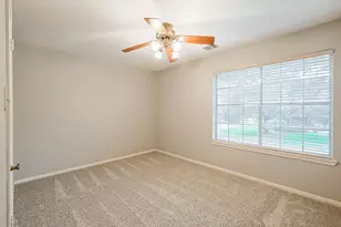 10218 Hedge Way Dr, Houston, TX 77065 - Photo 32
