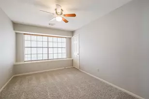 10218 Hedge Way Dr, Houston, TX 77065 - Photo 34