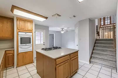 10218 Hedge Way Drive, Houston, TX 77065 - Photo 4