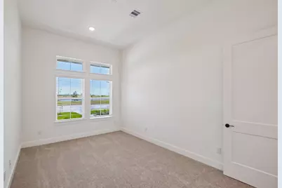 12051 Lake View Boulevard, Mont Belvieu, TX 77523 - Photo 28