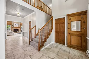 6906 Cypress Point Dr, Houston, TX 77069 - Photo 4