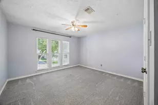 6906 Cypress Point Dr, Houston, TX 77069 - Photo 38